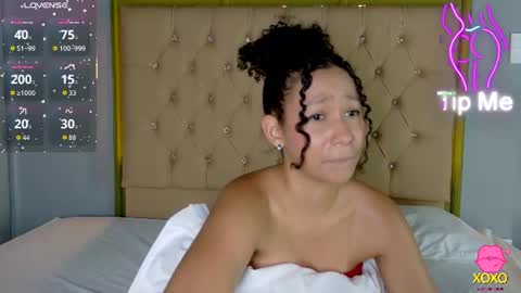 jenny__lawrence online show from July 5, 4:19 am