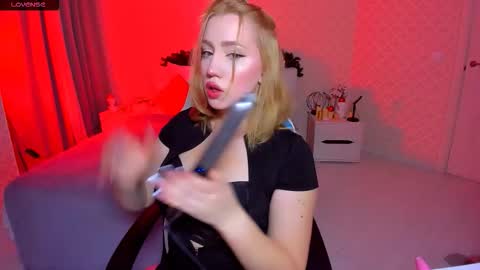 Jenny online show from January 10, 8:05 am