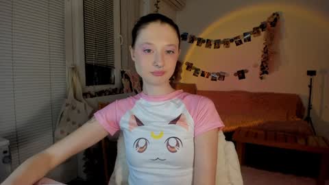 Jennifer Jenny Darling   online show from January 3, 10:08 pm