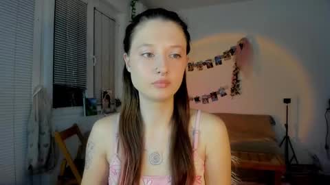 Jennifer Jenny Darling   online show from February 26, 7:16 pm