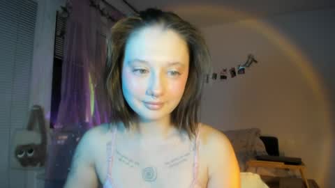 Snapshot of jenny_cox_love chatting on February 28, 7:15 pm Jennifer Jenny Darling online show from February 28, 7:15 pm