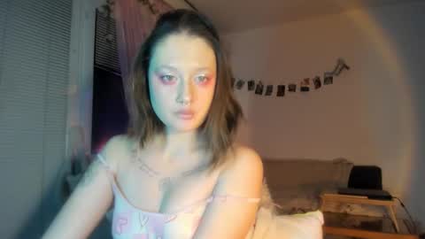 Snapshot of jenny_cox_love chatting on March 14, 8:14 pm Jennifer Jenny Darling online show from March 14, 8:14 pm