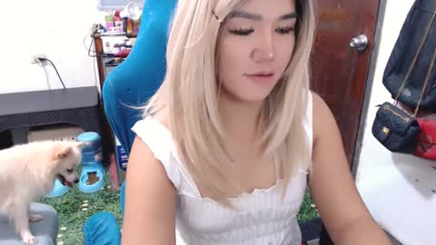 Jenny online show from January 14, 7:38 am