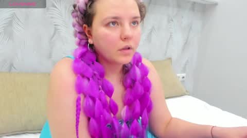 Snapshot of jenny_jimmy chatting on March 10, 8:04 am Jenny online show from March 10, 8:04 am