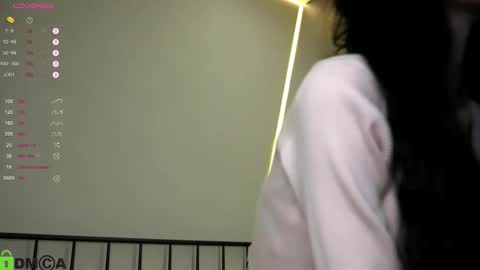 Snapshot of jenny_lylu chatting on October 18, 9:48 pm Ori online show from October 18, 9:48 pm