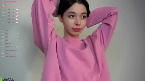 Snapshot of jenny_lylu chatting on February 7, 8:01 pm Ori online show from February 7, 8:01 pm