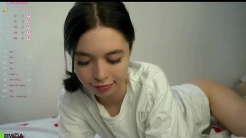 Snapshot of jenny_lylu chatting on February 14, 11:18 am Ori online show from February 14, 11:18 am