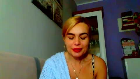 Jenny online show from December 2, 9:24 am