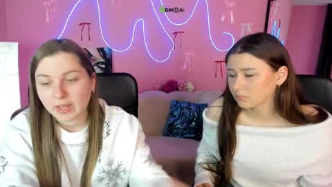 Jenny online show from April 7, 10:48 am