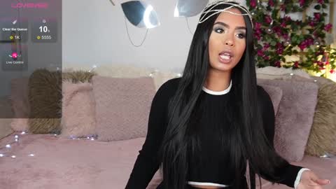 Jenny Roberts online show from January 18, 8:09 pm