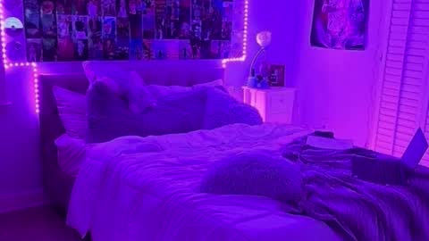 Snapshot of jenny_rosexx chatting on October 14, 11:33 am jenny_rosexx online show from October 14, 11:33 am
