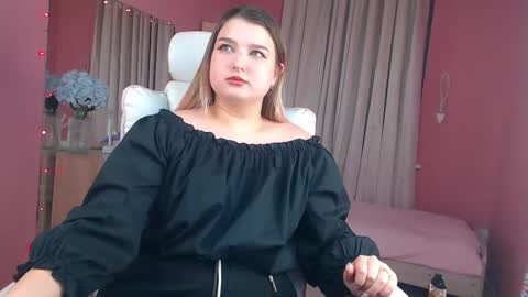 Snapshot of jenny_smitx chatting on February 9, 2:07 pm jenny_smitx online show from February 9, 2:07 pm