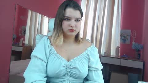 Snapshot of jenny_smitx chatting on February 17, 7:58 am jenny_smitx online show from February 17, 7:58 am