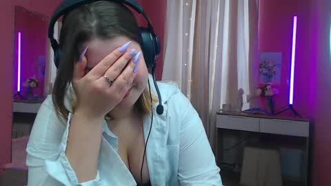 Snapshot of jenny_smitx chatting on March 11, 9:34 am jenny_smitx online show from March 11, 9:34 am