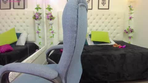 Snapshot of jenny_stark chatting on September 20, 7:37 pm jenny_stark online show from September 20, 7:37 pm