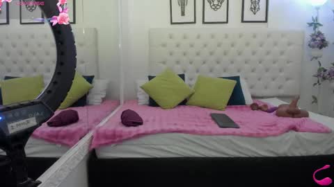 Snapshot of jenny_stark chatting on October 21, 11:00 am jenny_stark online show from October 21, 11:00 am