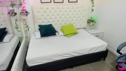 jenny_stark online show from December 1, 11:04 am