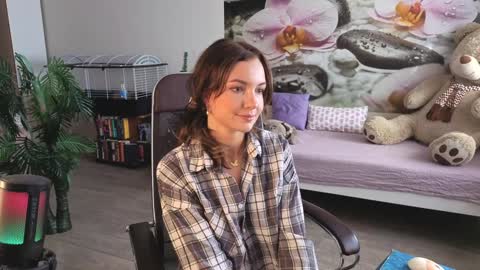 Snapshot of jennycutey chatting on January 13, 3:23 am jennycutey online show from January 13, 3:23 am