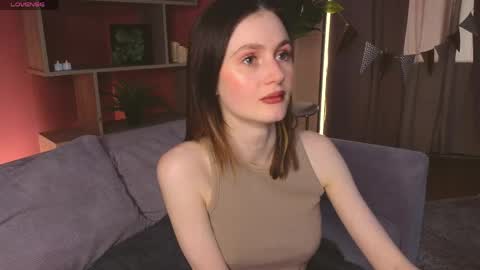 jennyfer_me online show from May 14, 12:34 pm