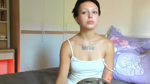 Snapshot of jennymiu chatting on July 21, 7:32 am JennyMiu online show from July 21, 7:32 am