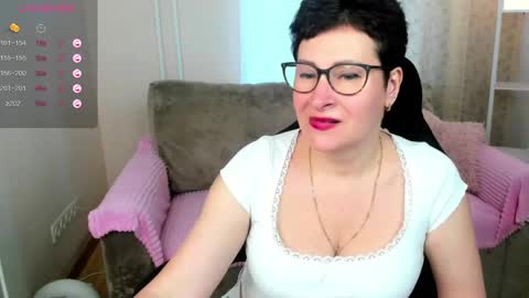 Jenny online show from May 17, 8:34 am