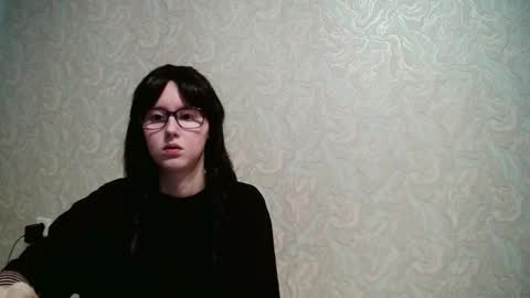 JennyOlset online show from October 7, 6:43 am