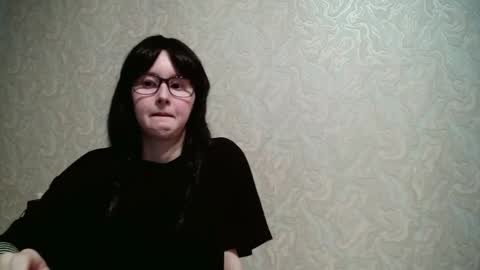 JennyOlset online show from October 26, 8:53 am