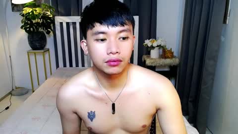 jeppie online show from February 9, 8:02 pm