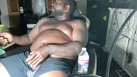 Snapshot of jeremiah0827 chatting on October 22, 1:50 am jeremiah0827 online show from October 22, 1:50 am