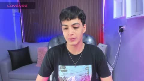 Snapshot of jeremias_1 chatting on June 27, 1:17 pm JEREMIAS online show from June 27, 1:17 pm
