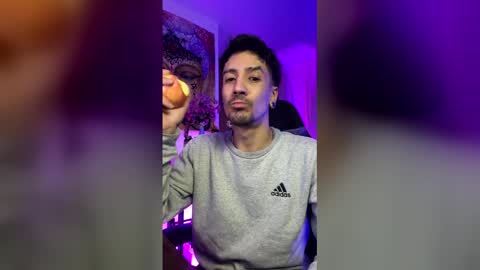 Snapshot of jeremmy_mclayne chatting on April 4, 6:44 am Jeremmy online show from April 4, 6:44 am