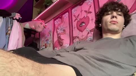 jeremy1scott online show from May 11, 4:51 am