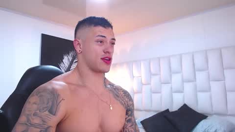 Snapshot of jeremy_lane chatting on March 3, 11:10 pm Jeremy lane online show from March 3, 11:10 pm