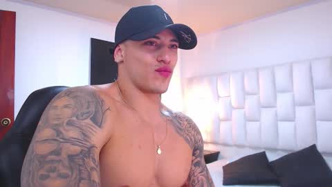 Snapshot of jeremy_lane chatting on March 17, 11:30 pm Jeremy lane online show from March 17, 11:30 pm