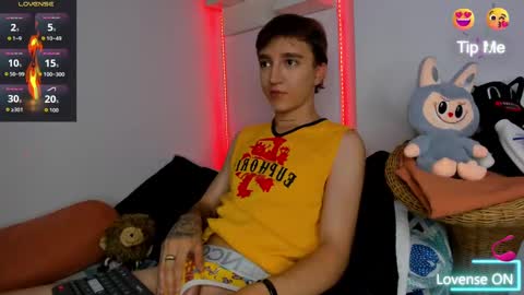 Snapshot of jeremy_salvatore_ chatting on October 7, 6:54 am jero independent model online show from October 7, 6:54 am