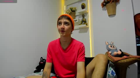 Snapshot of jeremy_salvatore_ chatting on October 30, 1:07 am jero independent model online show from October 30, 1:07 am