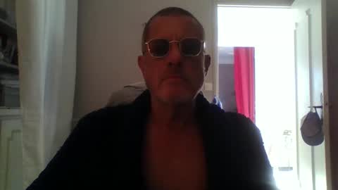 Snapshot of jerflor chatting on November 3, 11:55 am jerflor online show from November 3, 11:55 am