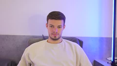 Snapshot of jerked_letto chatting on September 9, 9:31 am jerked_letto online show from September 9, 9:31 am