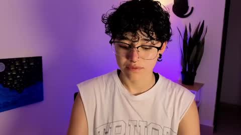 Snapshot of jeroharper chatting on March 28, 9:47 pm Jero Harper online show from March 28, 9:47 pm