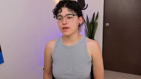 Snapshot of jeroharper chatting on April 10, 8:13 pm Jero Harper online show from April 10, 8:13 pm