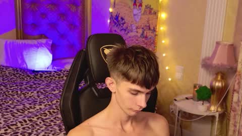 Jerry  online show from December 2, 2:17 am