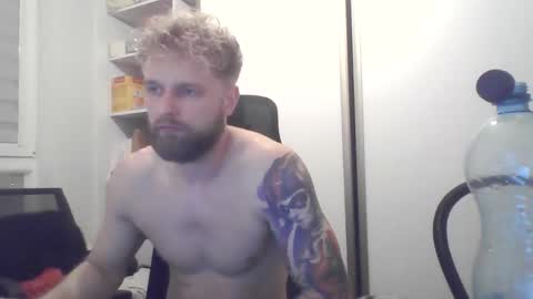 Snapshot of jerryalise chatting on November 30, 2:59 am jerryalise online show from November 30, 2:59 am