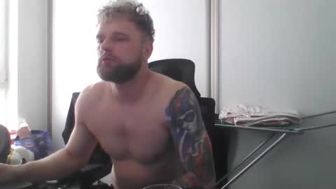 Snapshot of jerryalise chatting on February 22, 9:30 am jerryalise online show from February 22, 9:30 am