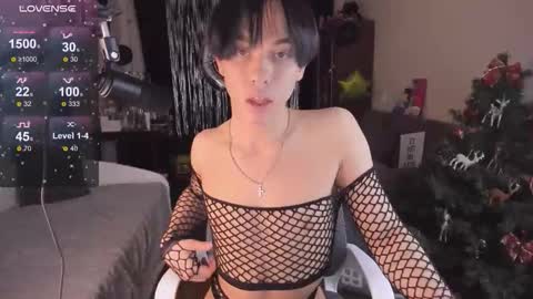 Snapshot of jerrybomb_ chatting on January 17, 3:39 pm Jerrybomb online show from January 17, 3:39 pm