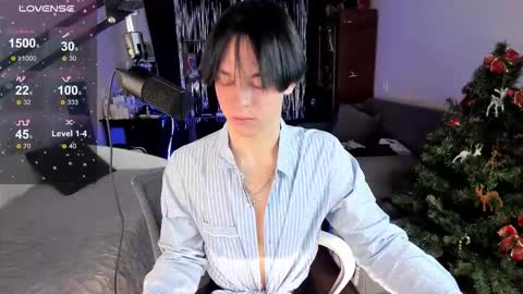 Snapshot of jerrybomb_ chatting on February 1, 9:19 am Jerrybomb online show from February 1, 9:19 am