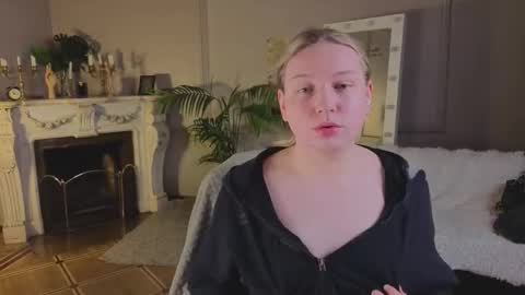 jes_solar online show from October 13, 1:44 pm