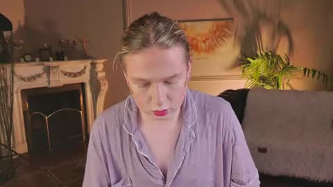 jes_solar online show from May 7, 10:04 pm