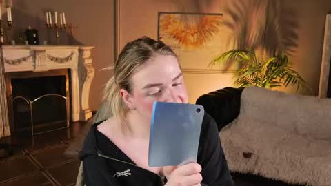 jes_solar online show from May 11, 9:56 pm