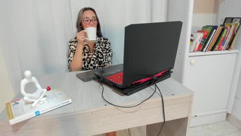 jessica herreraToday I will be your devil and you my victim online show from January 27, 8:49 pm