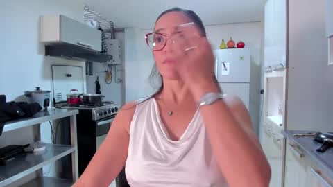 jessica herreraToday I will be your devil and you my victim online show from February 12, 7:56 pm